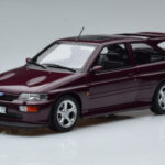 Ford Escort RS Cosworth パープル Norev 1:18