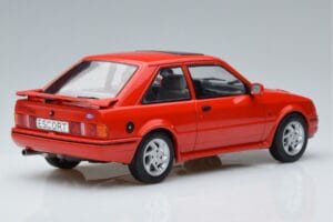 Ford Escort Mk4 RS Turbo S レッド MCG 1:18 MCG18273 メタル - 画像 2/6