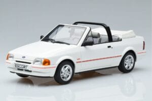 Ford Escort Mk4 XR3i カブリオレ Otto 1:18 OT398 レジン