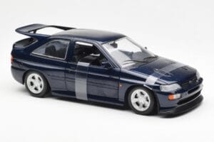 Ford Escort RS Cosworth ブルーメタリック UT Models 1:18 180082101-R1 メタル - 画像 6/6