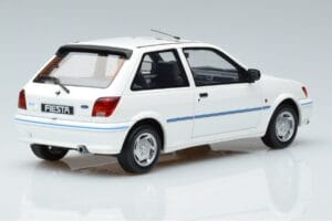 Ford Fiesta Mk3 XR2i Otto 1:18 OT967 レジン - 画像 2/6