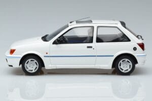 Ford Fiesta Mk3 XR2i Otto 1:18 OT967 レジン - 画像 3/6
