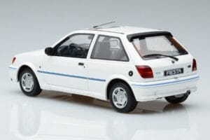 Ford Fiesta Mk3 XR2i Otto 1:18 OT967 レジン - 画像 5/6