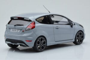 Ford Fiesta ST2000 グレー Otto 1:18 OT985 レジン - 画像 2/6