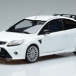 Ford Focus RS Mk2 ホワイト Otto 1:18 OT977 レジン