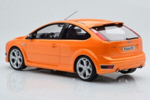 Ford Focus Mk2 ST 2.5 エレクトリックオレンジ Otto 1:18 OT961 レジン - 画像 5/6