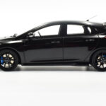 Ford Focus RS Mk3 ブラック Otto 1:18 - image 3 of 8