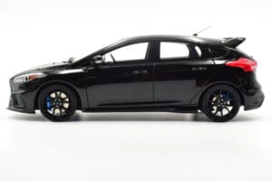 Ford Focus RS Mk3 ブラック Otto 1:18 OT950 レジン - 画像 3/8