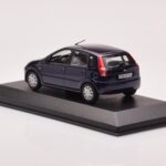 Ford Fusion ブルー Minichamps 1:43 - image 3 of 4