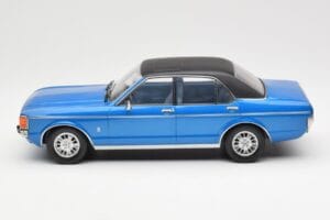 Ford Granada Mk1 メタリックブルー マットブラック MCG 1:18 MCG18394 メタル - 画像 3/6