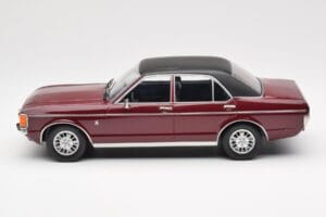 Ford Granada Mk1 メタリックダークレッド マットブラック MCG 1:18 MCG18393 メタル - 画像 3/6