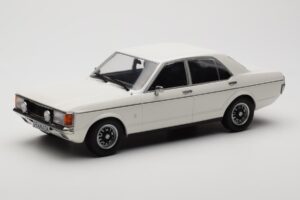 Ford Granada Mk1 ホワイト MCG 1:18