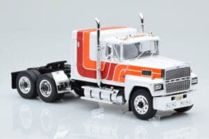Ford LTL 9000 ホワイト レッド オレンジ IXO 1:43 TR094 メタル - 画像 3/5