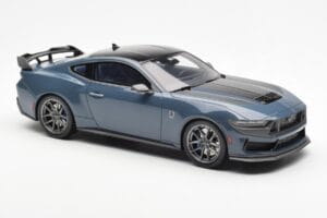 Ford Mustang Dark Horse ベイパーブルーメタリック GT Spirit 1:18 GT454 レジン - 画像 4/6