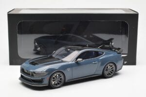 Ford Mustang Dark Horse ベイパーブルーメタリック GT Spirit 1:18 GT454 レジン - 画像 6/6