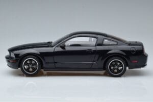 Ford Mustang GT S197 Bullitt AUTOart 1:18 73067 メタル - 画像 4/7