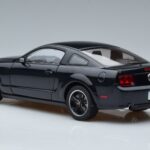 Ford Mustang GT S197 Bullitt AUTOart 1:18 73067 メタル - image 6 of 7