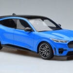 Ford Mustang Mach-E GT Performance ブルー Otto 1:18 OT414 レジン - image 4 of 6