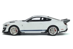 Ford Mustang Shelby GT500 S550 Dragon Snake ホワイト GT Spirit 1:18 GT306 レジン - 画像 3/5
