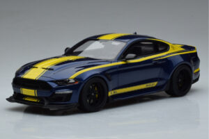 Ford Mustang S550 Shelby Super Snake ブルー GT Spirit 1:18
