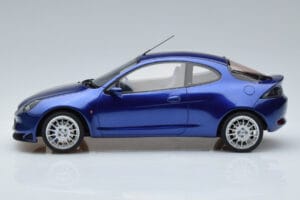 Ford Puma ブルー Otto 1:18 OT428 レジン - 画像 3/6