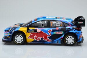 Ford Puma Rally1 WRC #7 P-L. Loubet / N. Gilsoul Rally Sweden 2023 IXO 1:18 18RMC154B メタル - 画像 3/6