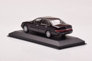 Ford Scorpio ブラック Minichamps 1:43 430084001 メタル - 画像 3/4