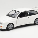 Ford Sierra RS RHD ホワイト Minichamps 1:18