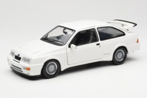 Ford Sierra RS RHD ホワイト Minichamps 1:18
