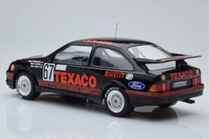 Ford Sierra RS500 Cosworth Texaco #67 K. Ludwig / K. Niedzwiedz / S. Soper 24 Hours of Nurburgring Winner 1987 IXO 1:18 18RMC - 画像 5/6