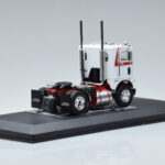 Freightliner COE ホワイト IXO 1:43 TR128 - image 2 of 6