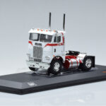 Freightliner COE ホワイト IXO 1:43 TR128