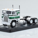 Freightliner FLA ホワイト グリーン IXO 1:43