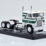 Freightliner FLA ホワイト グリーン IXO 1:43 - image 3 of 4