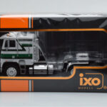 Freightliner FLA ホワイト グリーン IXO 1:43 - image 4 of 4