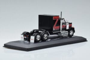 GMC General レッド ブラック IXO 1:43 TR102 メタル - 画像 2/6