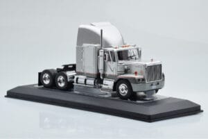 GMC General SBFA シルバー IXO 1:43 TR166 メタル - 画像 4/6