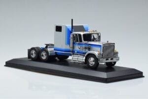 GMC General シルバー IXO 1:43 TR079 メタル - 画像 4/6