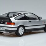 Honda CRX EF シルバー Norev 1:18 188011 メタル - image 2 of 6
