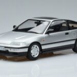 Honda CRX EF シルバー Norev 1:18 188011 メタル