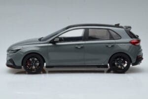 Hyundai i30 N PD シャドウグレー MCG 1:18 MCG18375 メタル - 画像 3/6
