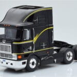 International Eagle Cabover ブラック IXO 1:43