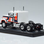 International Transtar 4300 ホワイト IXO 1:43 - image 5 of 6