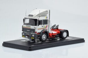 Iveco Turbo Star 190-42 シルバー IXO 1:43