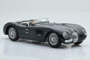Jaguar C-Type グリーン AUTOart 1:18 73500 メタル - 画像 6/8