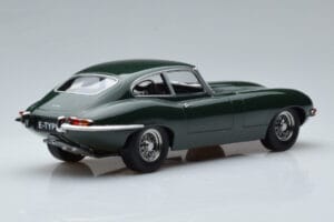 Jaguar E-Type Series 1 ブリティッシュレーシンググリーン KK-Scale 1:18 KKDC180431 メタル - 画像 2/6