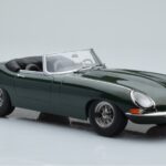 Jaguar E-Type Series 1 Roadster グリーン KK-Scale 1:18 - image 4 of 6
