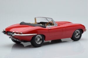 Jaguar E-Type Series 1 Roadster レッド KK-Scale 1:18 KKDC180482 メタル - 画像 2/6
