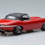 Jaguar E-Type Series 1 Roadster レッド KK-Scale 1:18 - image 2 of 6