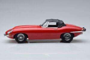 Jaguar E-Type Series 1 Roadster レッド KK-Scale 1:18 KKDC180484 メタル - 画像 3/6